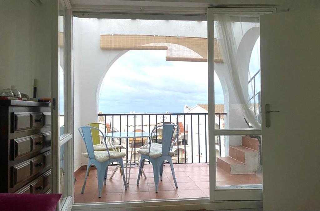Apartamento Dos Terrazas, Vistas Al Mar. Piscina Peniscola Luaran gambar