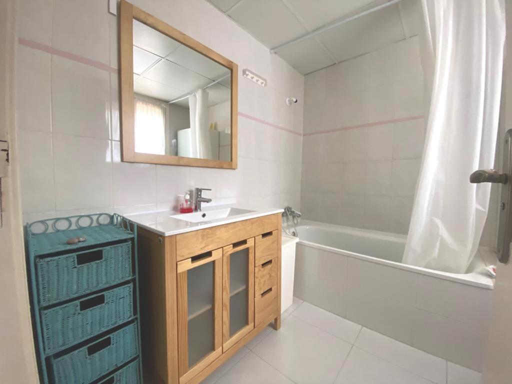 Apartamento Dos Terrazas, Vistas Al Mar. Piscina Peniscola Luaran gambar